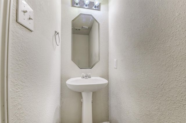 2111 Gable Hollow Lane, Katy, TX 77450