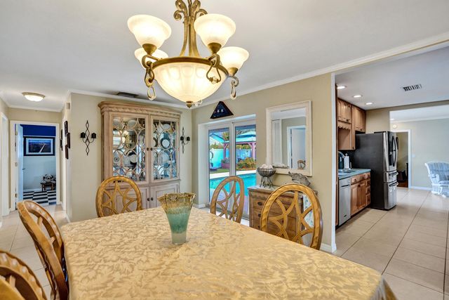 3001 NE 45th Street, Lighthouse Point, FL 33064