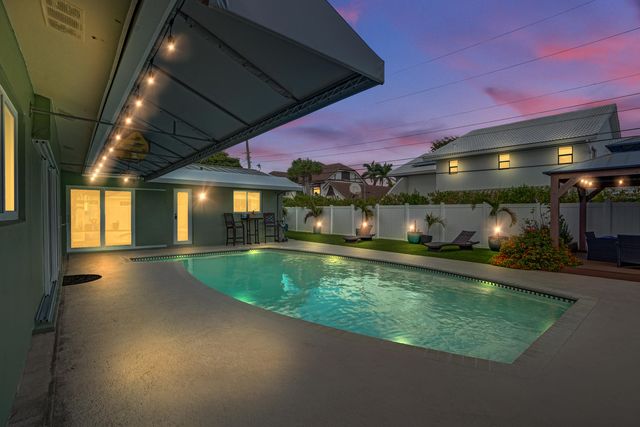 3001 NE 45th Street, Lighthouse Point, FL 33064