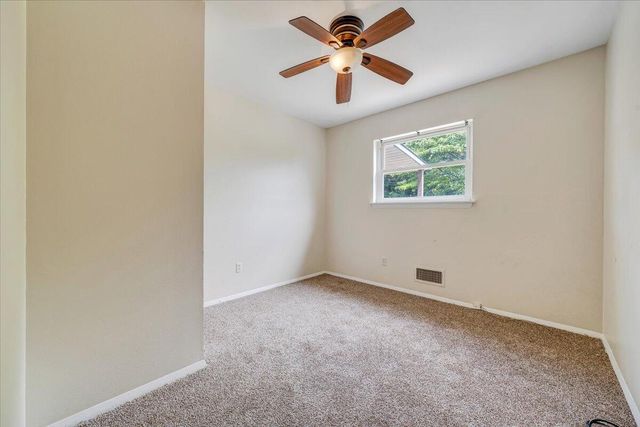 618 GLADIES ST, Roanoke, VA 24017