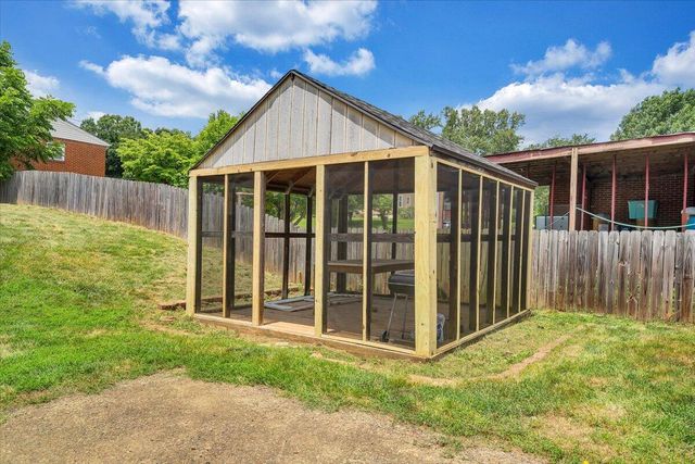 618 GLADIES ST, Roanoke, VA 24017