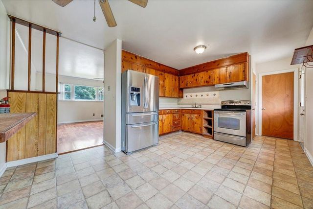 618 GLADIES ST, Roanoke, VA 24017