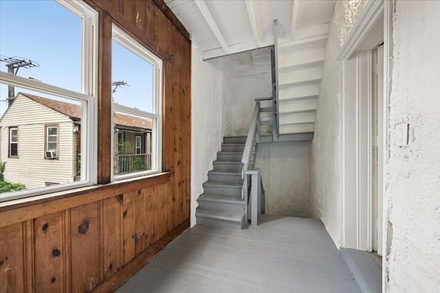 1730 N Wilmot Avenue, Chicago, IL 60647