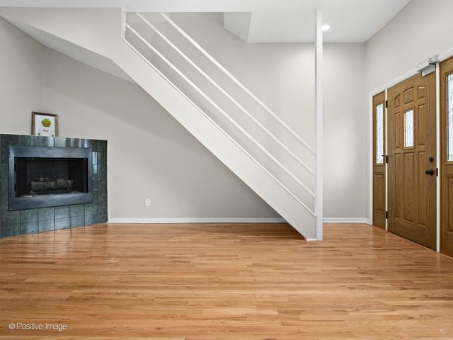 1730 N Wilmot Avenue, Chicago, IL 60647