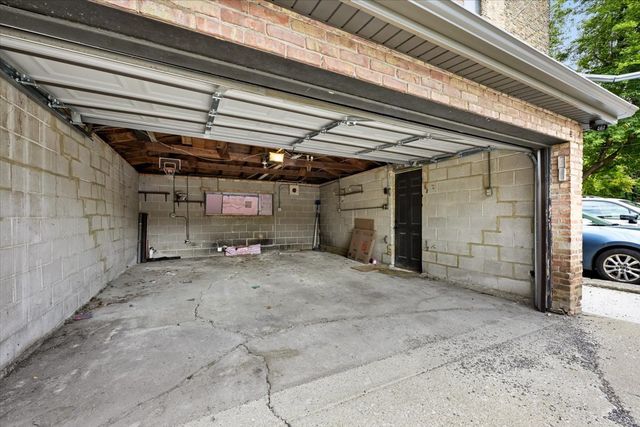 1730 N Wilmot Avenue, Chicago, IL 60647
