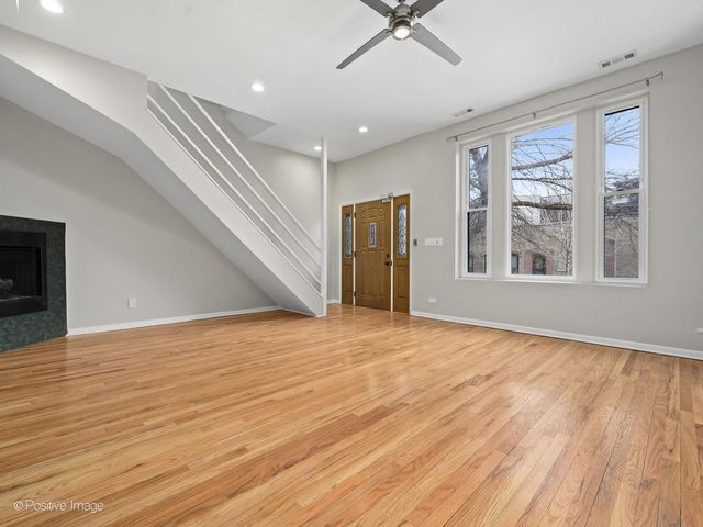 1730 N Wilmot Avenue, Chicago, IL 60647