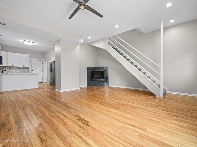 1730 N Wilmot Avenue, Chicago, IL 60647