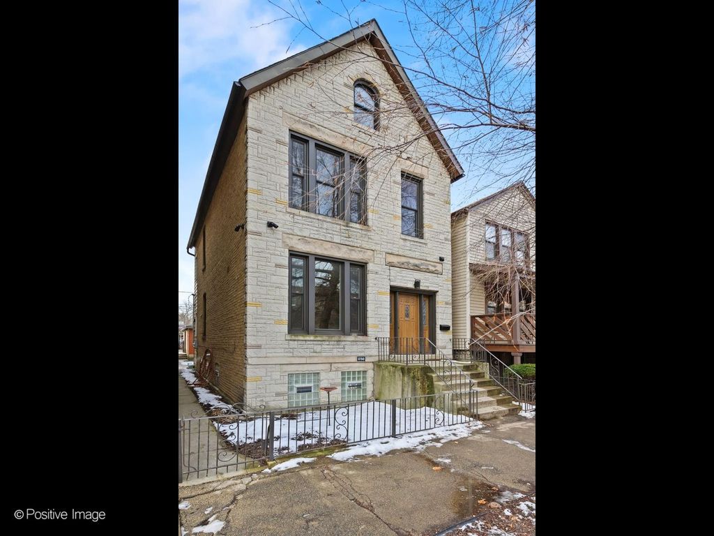 1730 N Wilmot Avenue, Chicago, IL 60647