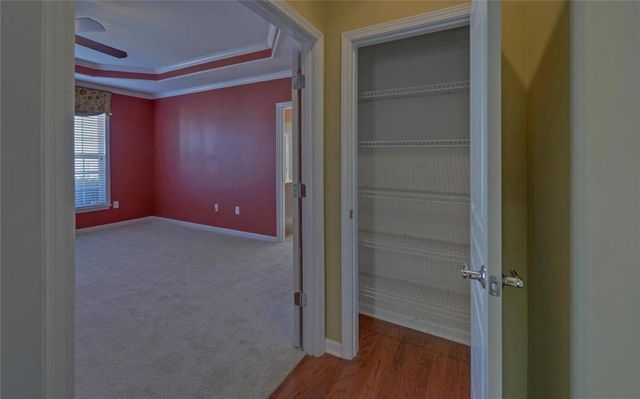 5908 Mountain Bluff Way, Hoschton, GA 30548