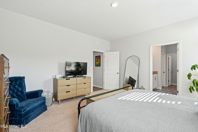 44 Harvest Dance Drive, Byhalia, MS 38611