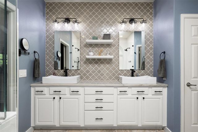 161 Daisy PATH, Austin, TX 78737