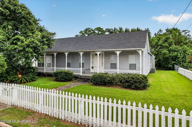 3618 Bellview Avenue, Moss Point, MS 39563