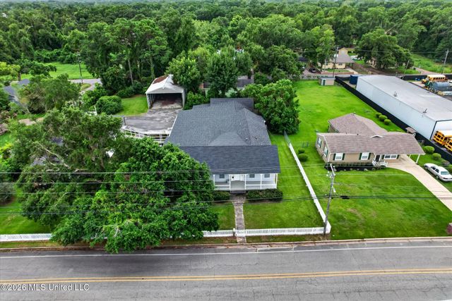 3618 Bellview Avenue, Moss Point, MS 39563