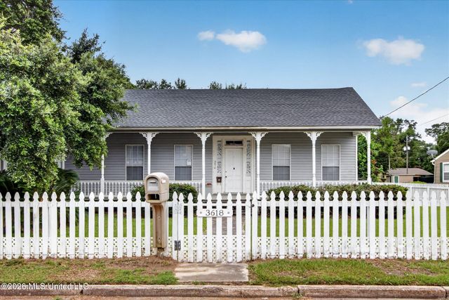 3618 Bellview Avenue, Moss Point, MS 39563