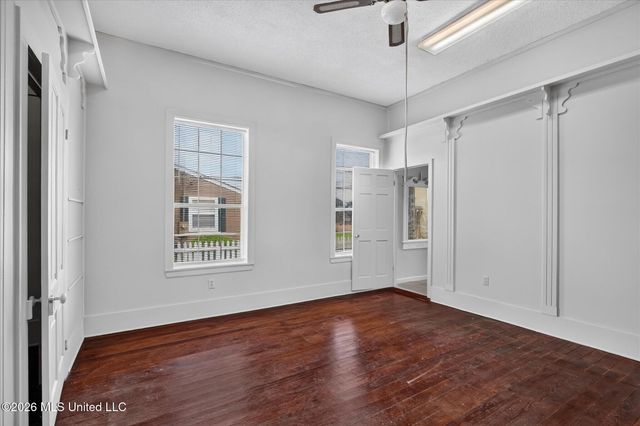 3618 Bellview Avenue, Moss Point, MS 39563