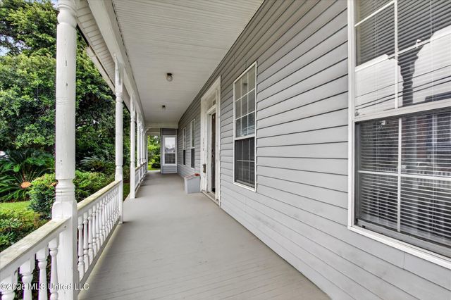 3618 Bellview Avenue, Moss Point, MS 39563