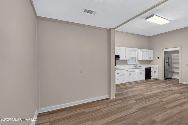3618 Bellview Avenue, Moss Point, MS 39563