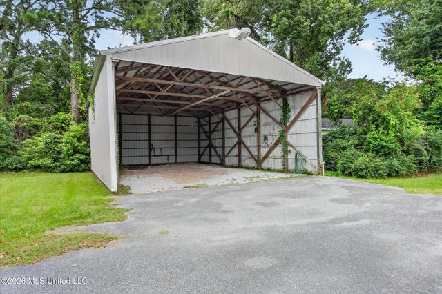 3618 Bellview Avenue, Moss Point, MS 39563