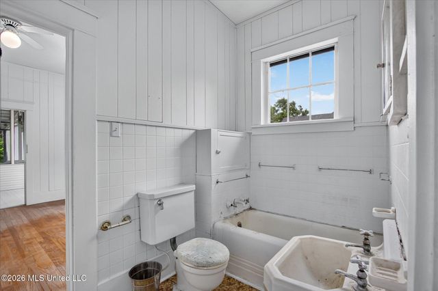 3618 Bellview Avenue, Moss Point, MS 39563