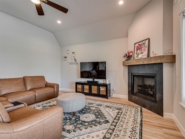 14217 White Falls Lane, Edmond, OK 73025