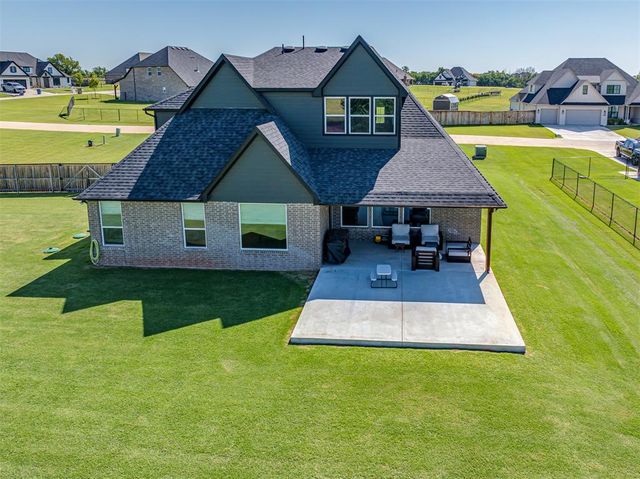 14217 White Falls Lane, Edmond, OK 73025
