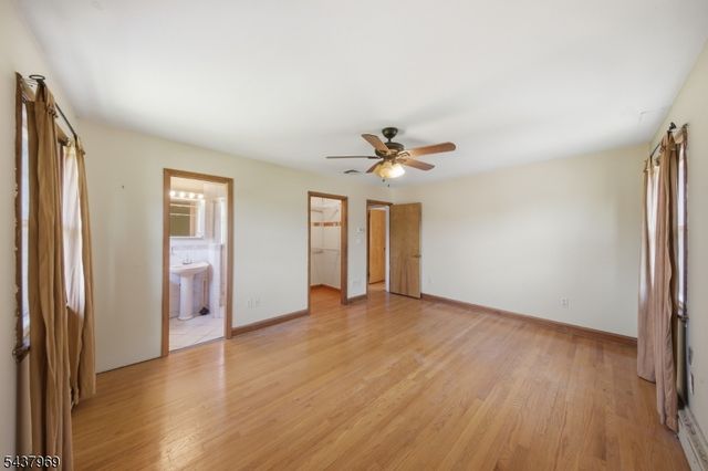 11 Koclas Dr, Netcong Boro, NJ 07857