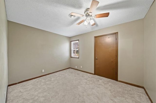 2901 Wayne Avenue, Kansas City, MO 64109