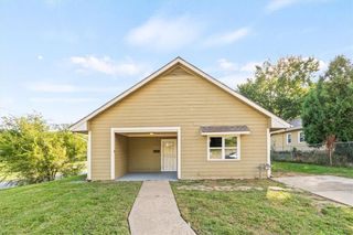2901 Wayne Avenue, Kansas City, MO 64109