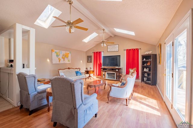 1511 Dolly Lane, Hideaway, TX 75771