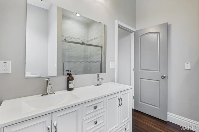 2827 Oregon Avenue, St Louis, MO 63118