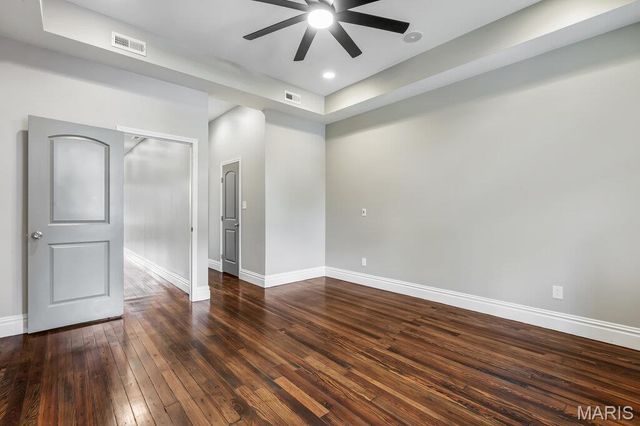 2827 Oregon Avenue, St Louis, MO 63118