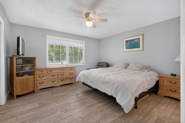 17751 127th Drive N, Jupiter, FL 33478
