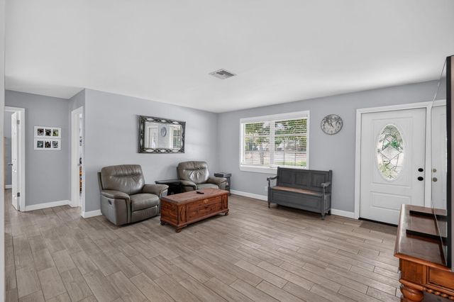 17751 127th Drive N, Jupiter, FL 33478