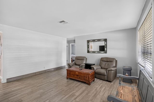 17751 127th Drive N, Jupiter, FL 33478