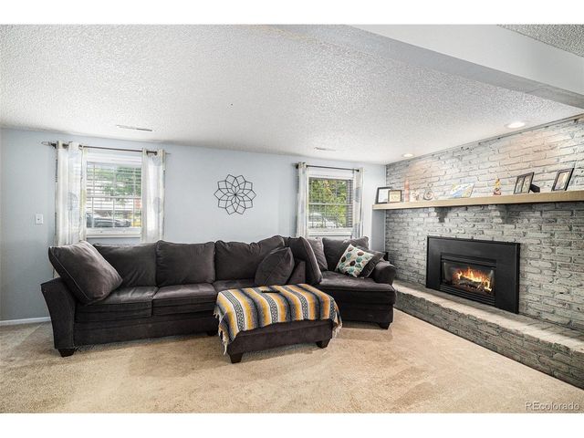 2529 S Fairplay Way, Aurora, CO 80014