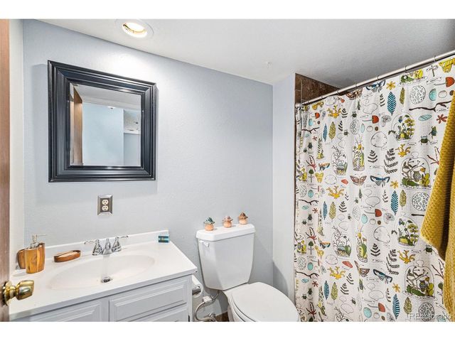 2529 S Fairplay Way, Aurora, CO 80014