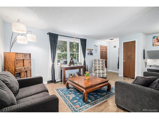 2529 S Fairplay Way, Aurora, CO 80014