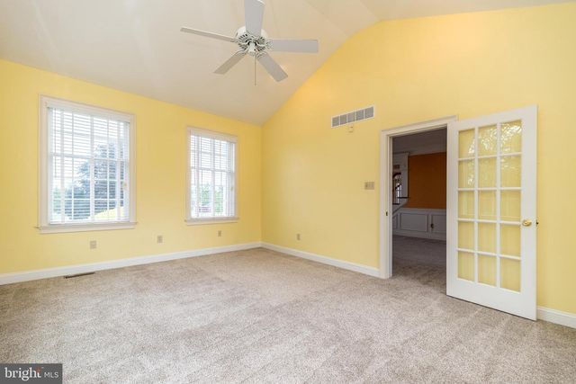 2560 COUNTRY VIEW LN, Harleysville, PA 19438
