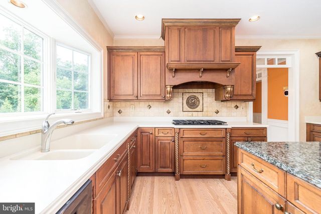 2560 COUNTRY VIEW LN, Harleysville, PA 19438