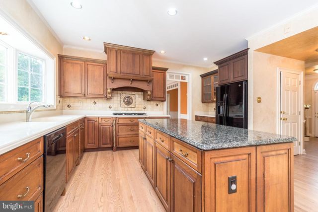 2560 COUNTRY VIEW LN, Harleysville, PA 19438