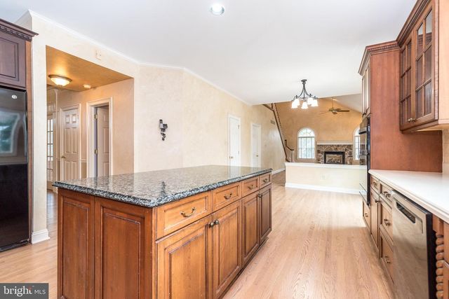 2560 COUNTRY VIEW LN, Harleysville, PA 19438