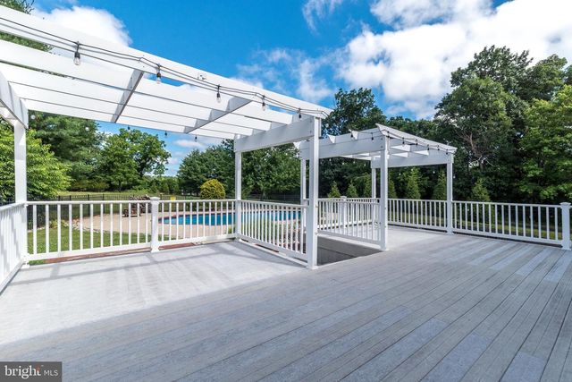 2560 COUNTRY VIEW LN, Harleysville, PA 19438
