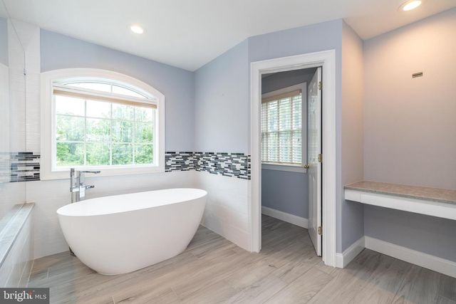 2560 COUNTRY VIEW LN, Harleysville, PA 19438