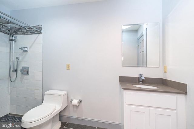 2560 COUNTRY VIEW LN, Harleysville, PA 19438