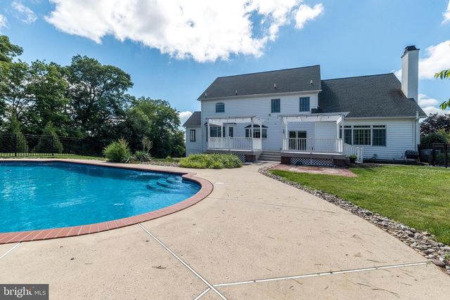 2560 COUNTRY VIEW LN, Harleysville, PA 19438
