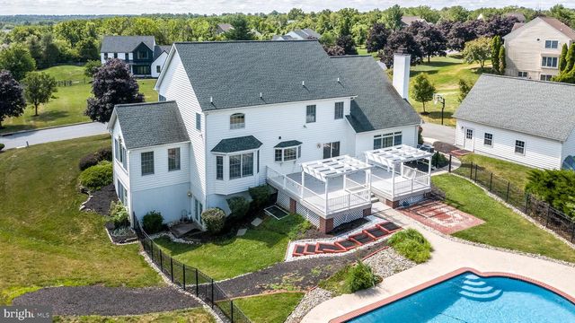 2560 COUNTRY VIEW LN, Harleysville, PA 19438