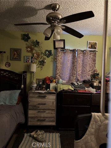 10821 Compton, Los Angeles, CA 90059