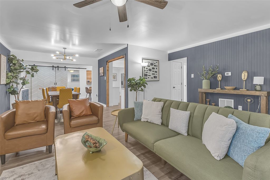 2521 Anzio Drive, Dallas, TX 75224 — exterior