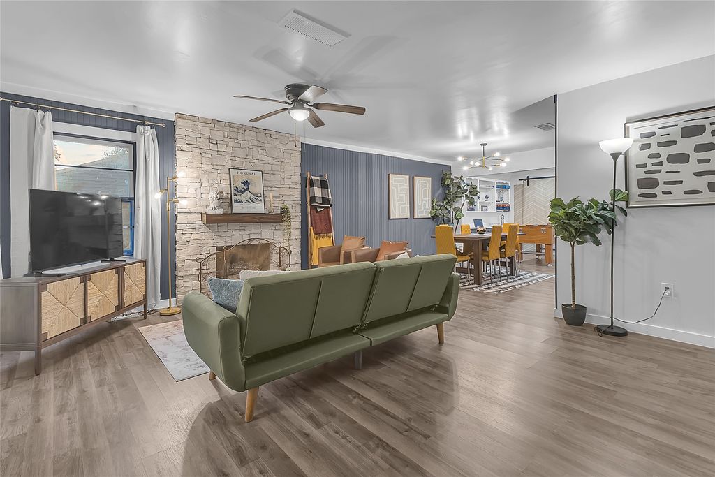 2521 Anzio Drive, Dallas, TX 75224 — photo 2