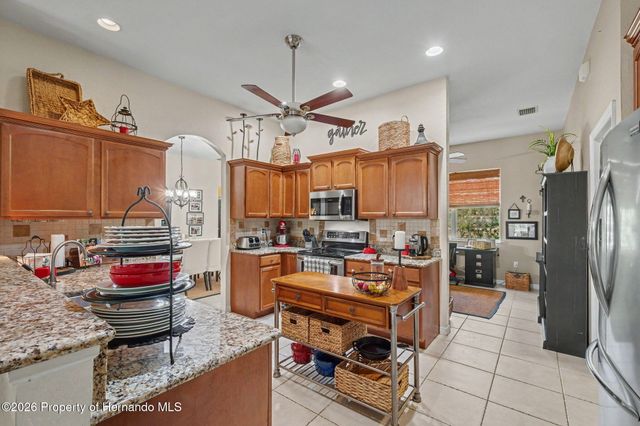 12040 Centralia Road, Spring Hill, FL 34609